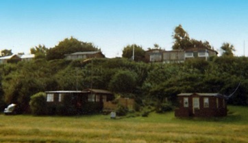 VED STRANDEN 18 og 16 - LYSTRUP STRAND, 1990erne.jpg VED STRANDEN 18 og 16 - LYSTRUP STRAND, 1990erne.jpg